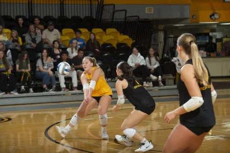 Huskies volleyball returns home looking to move up GLIAC standings